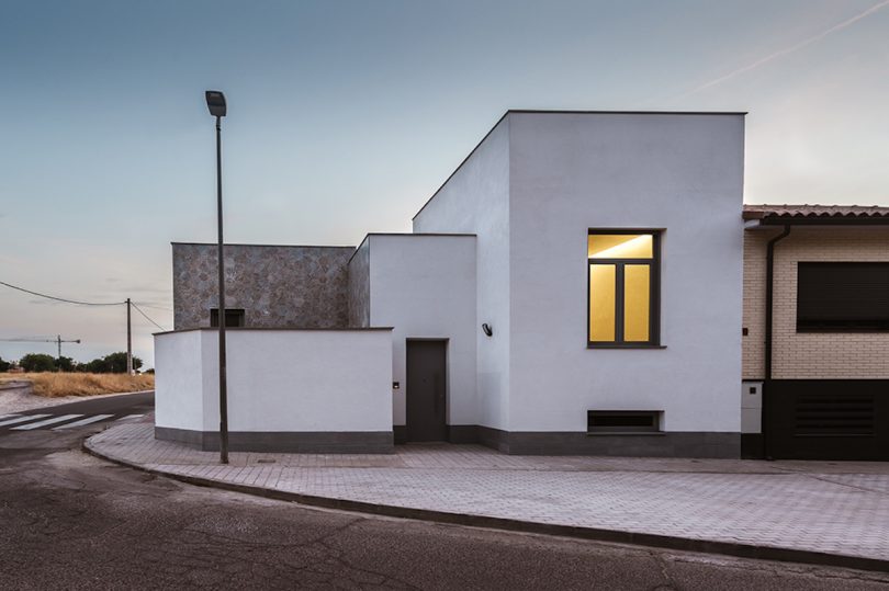 A Light-Filled House in Toledo, Spain Where Patios Have Nobility