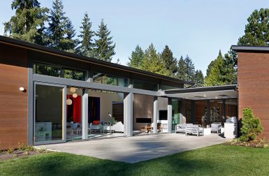 A Modern Seattle Home Drenched in Natural Light