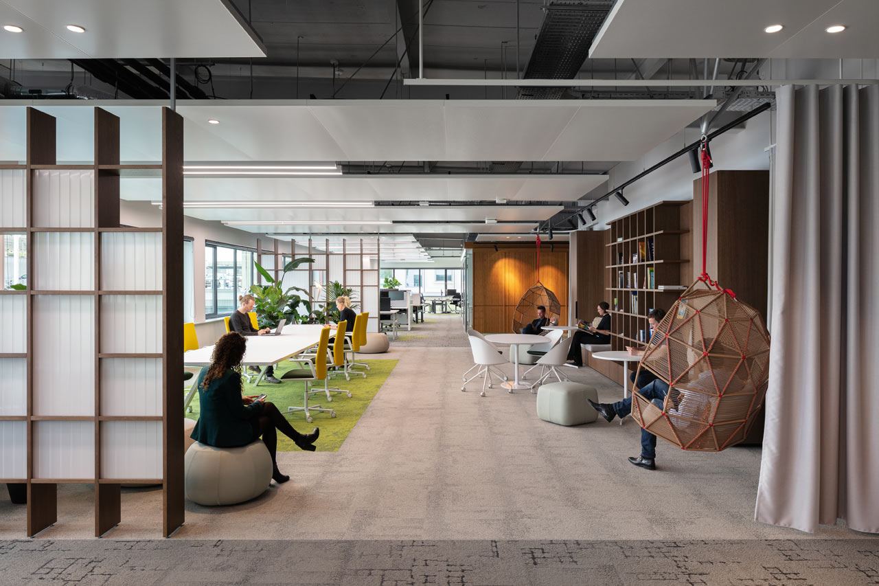 Arper Outfits the CBRE Group's New Office Amsterdam