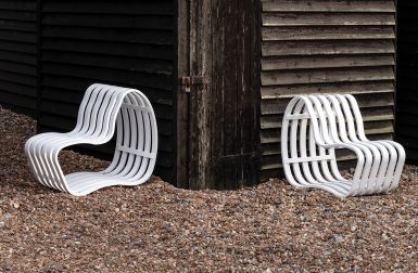 The Sleek + Adaptable Curve Outdoor Bench