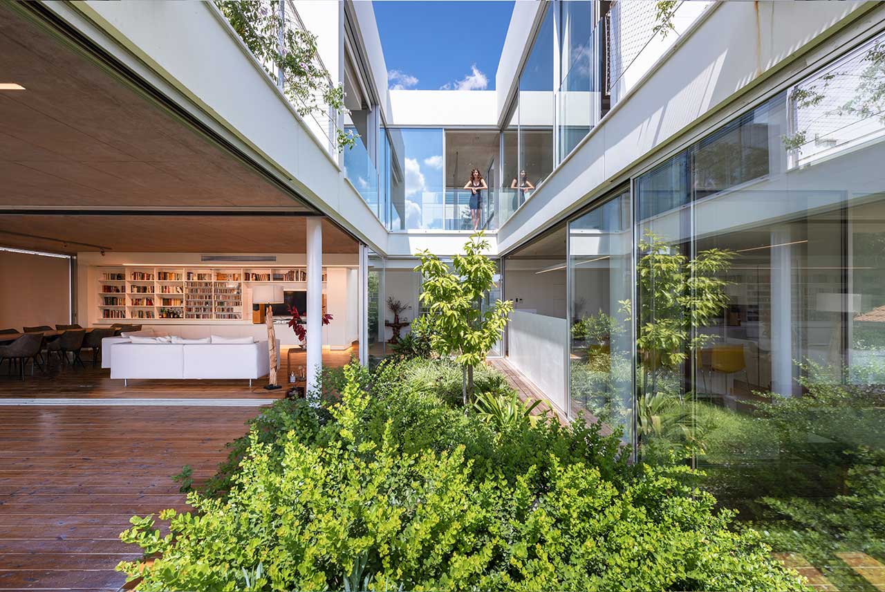 Inside a £1,200,000 MODERN HOME in the UK with an Incredible Garden 