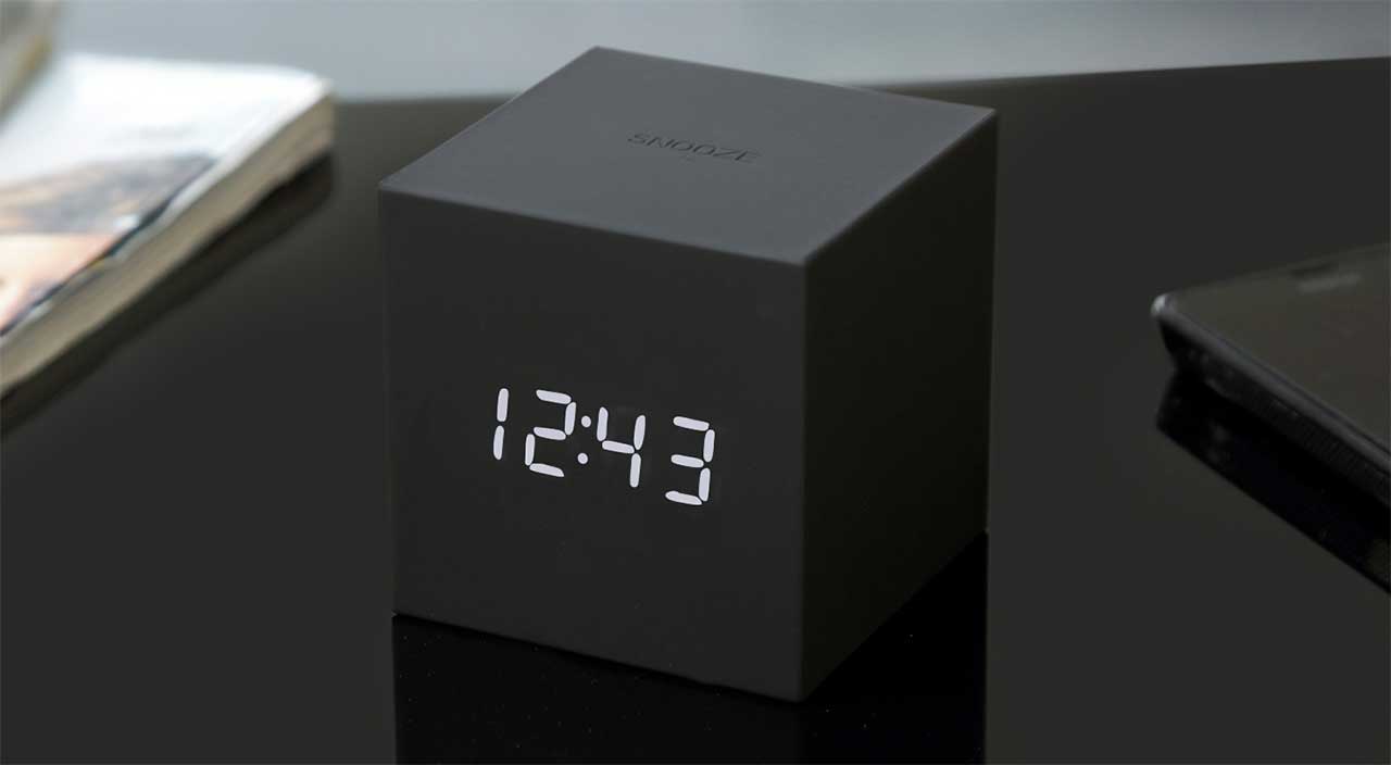 The Gravity Cube Click Clock Eliminates Fumbling in the Dark