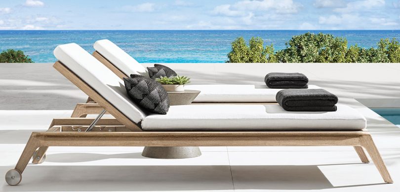 outdoor chaise lounges