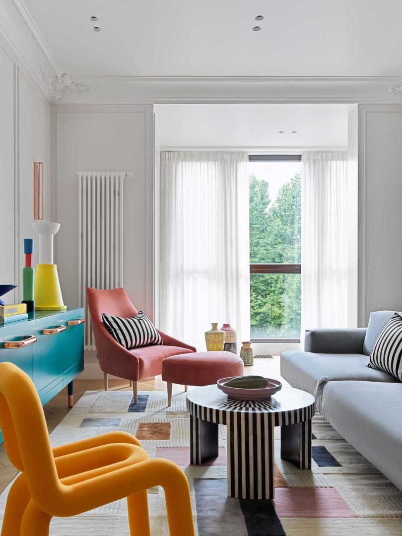 Shades of Light - Parisian Apartment 2019 - Eco-Friendly Solid