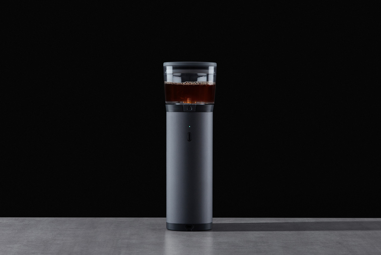 https://design-milk.com/images/2020/11/Osma-coffee-2.jpg
