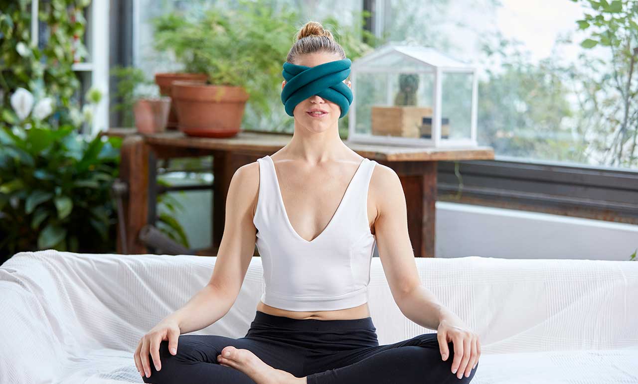 8 Products to Help You De-Stress and Relax During the Holiday Season