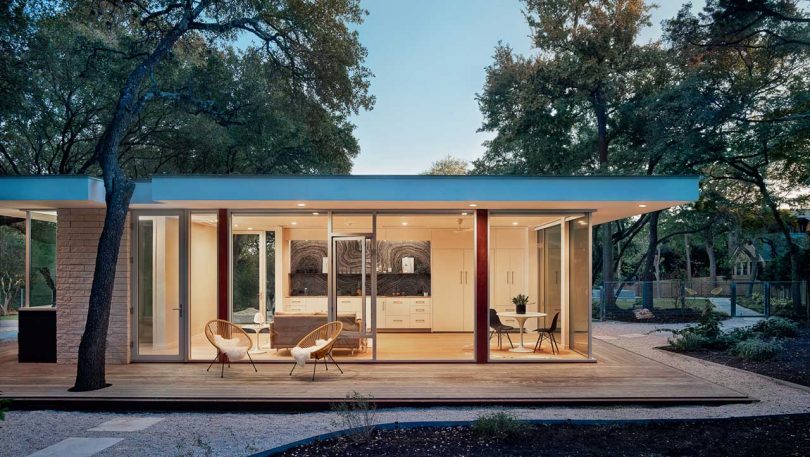 A Spacious Accessory Dwelling Unit in Austin Complete With a Murphy Bed