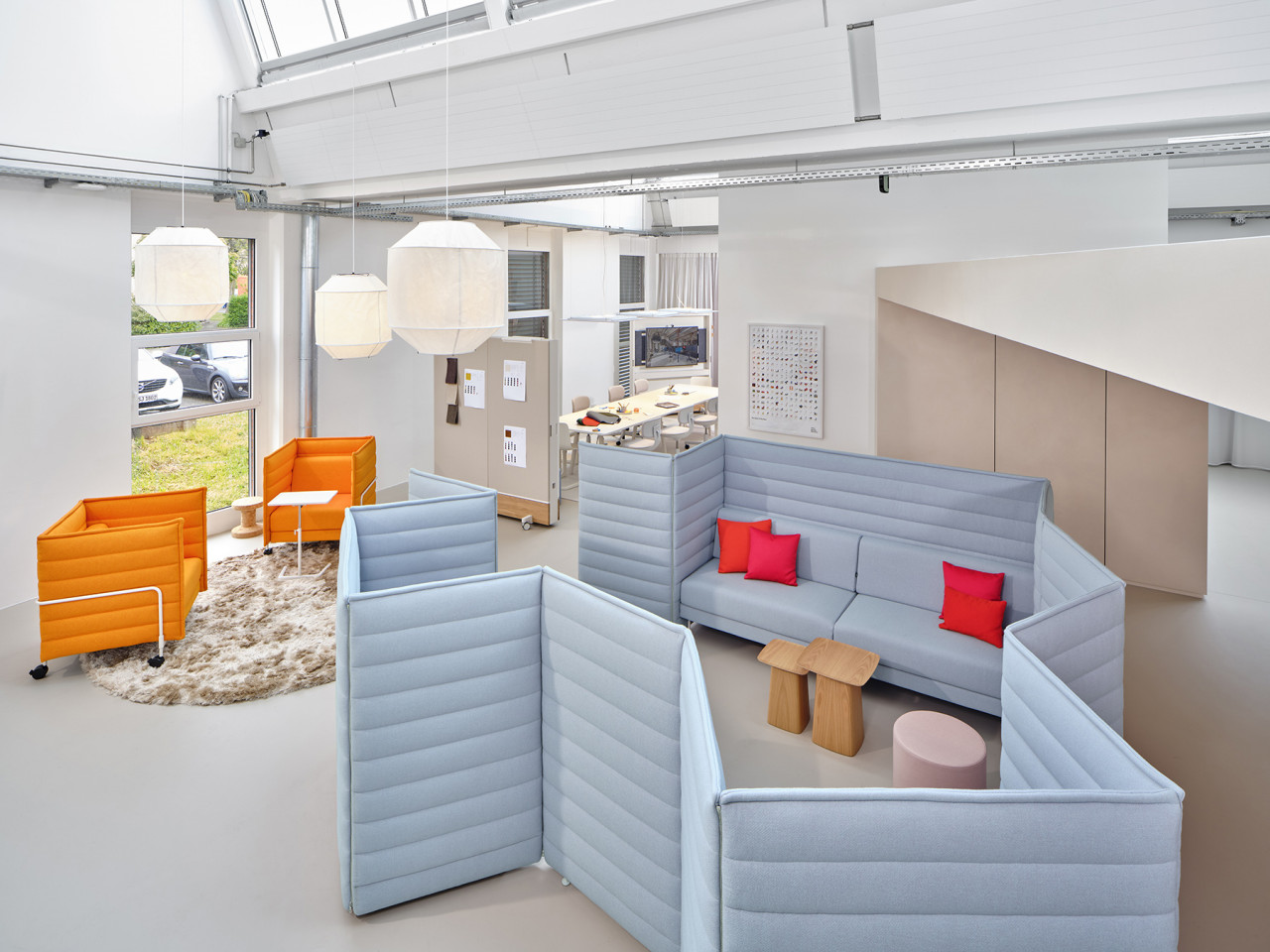 Vitra Club Office Leans Into the Collaborative Value of Working Together