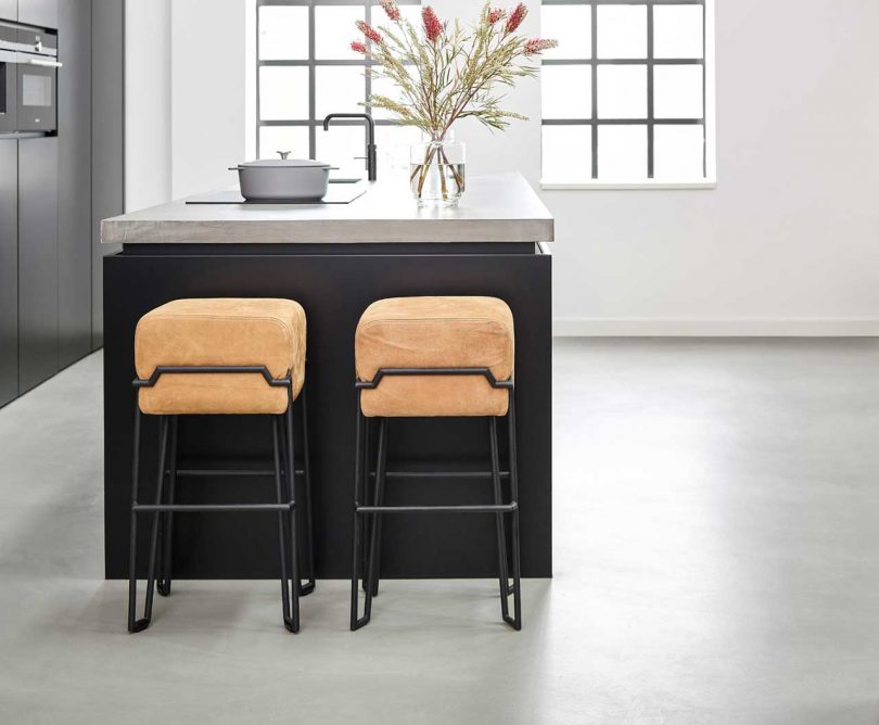 6 Modern Bar Stools That Will Draw Your Family Away From the TV for Dinner
