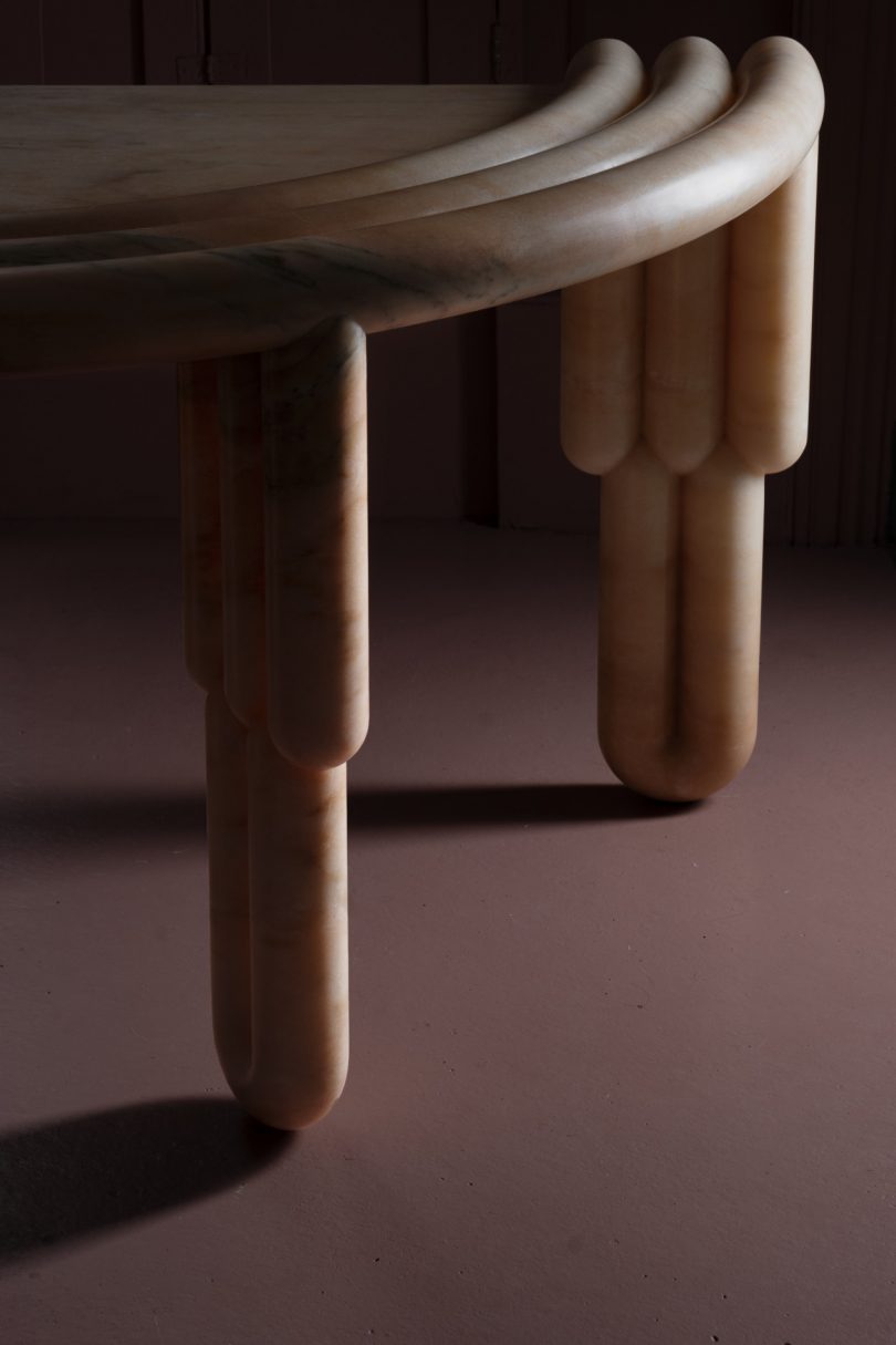 detail of table legs