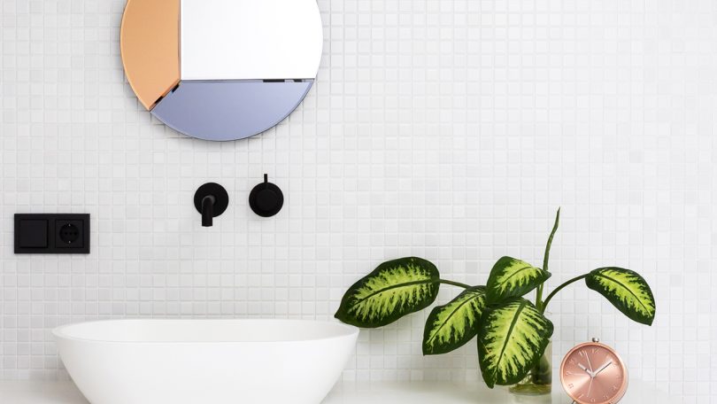 10 Simple + Easy Ways to Instantly Refresh Your Bathroom