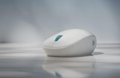 Microsoft Ocean Plastic Mouse Hopes to Turn the Tide Against Plastic Waste
