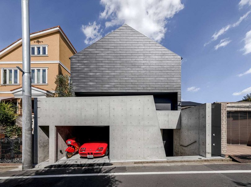geometric gray concrete house in japan