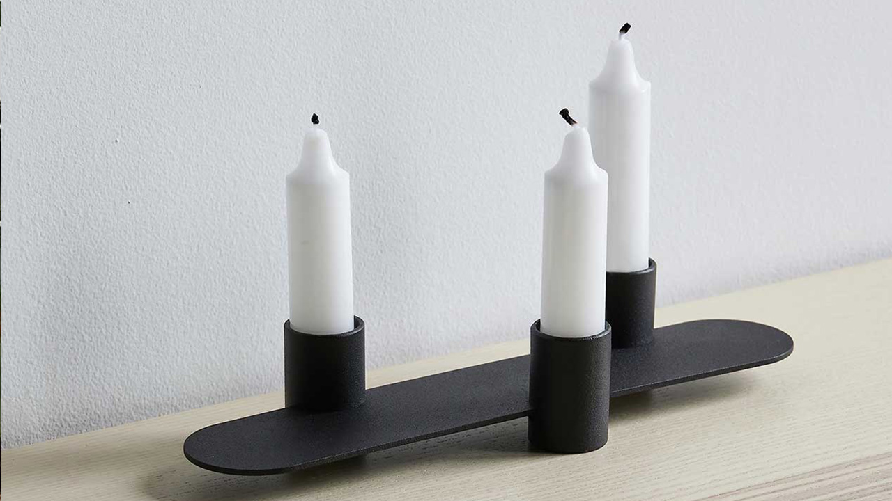 10 Timeless Black + White Accessories to Modernize Your Home