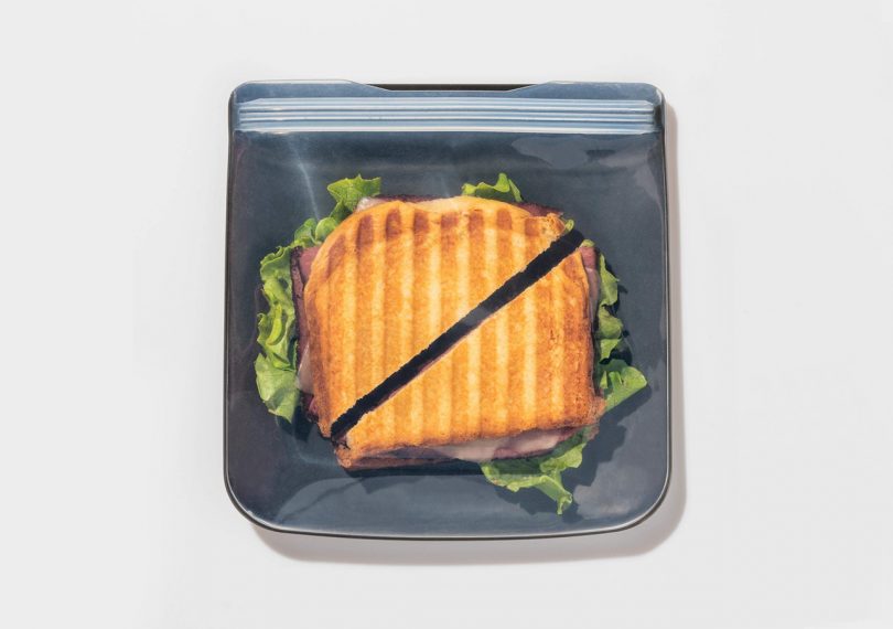 34 oz W&P porter bag with a sandwich inside