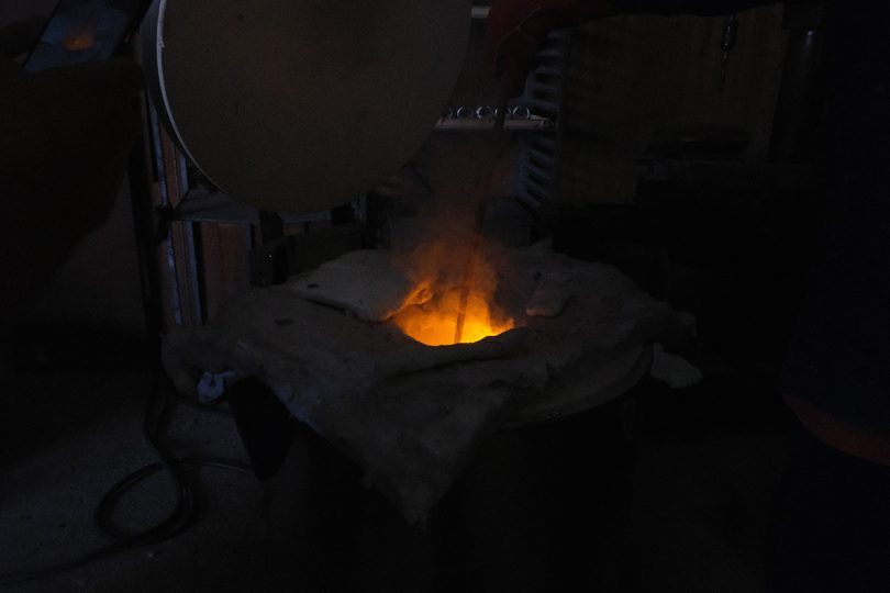 metal sculpture being made