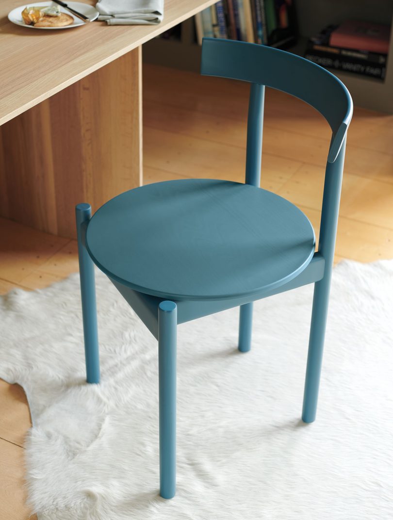 blue wood dining chair