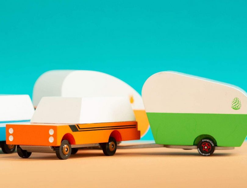 rio grande mule and pinecone trailer by candy lab toys