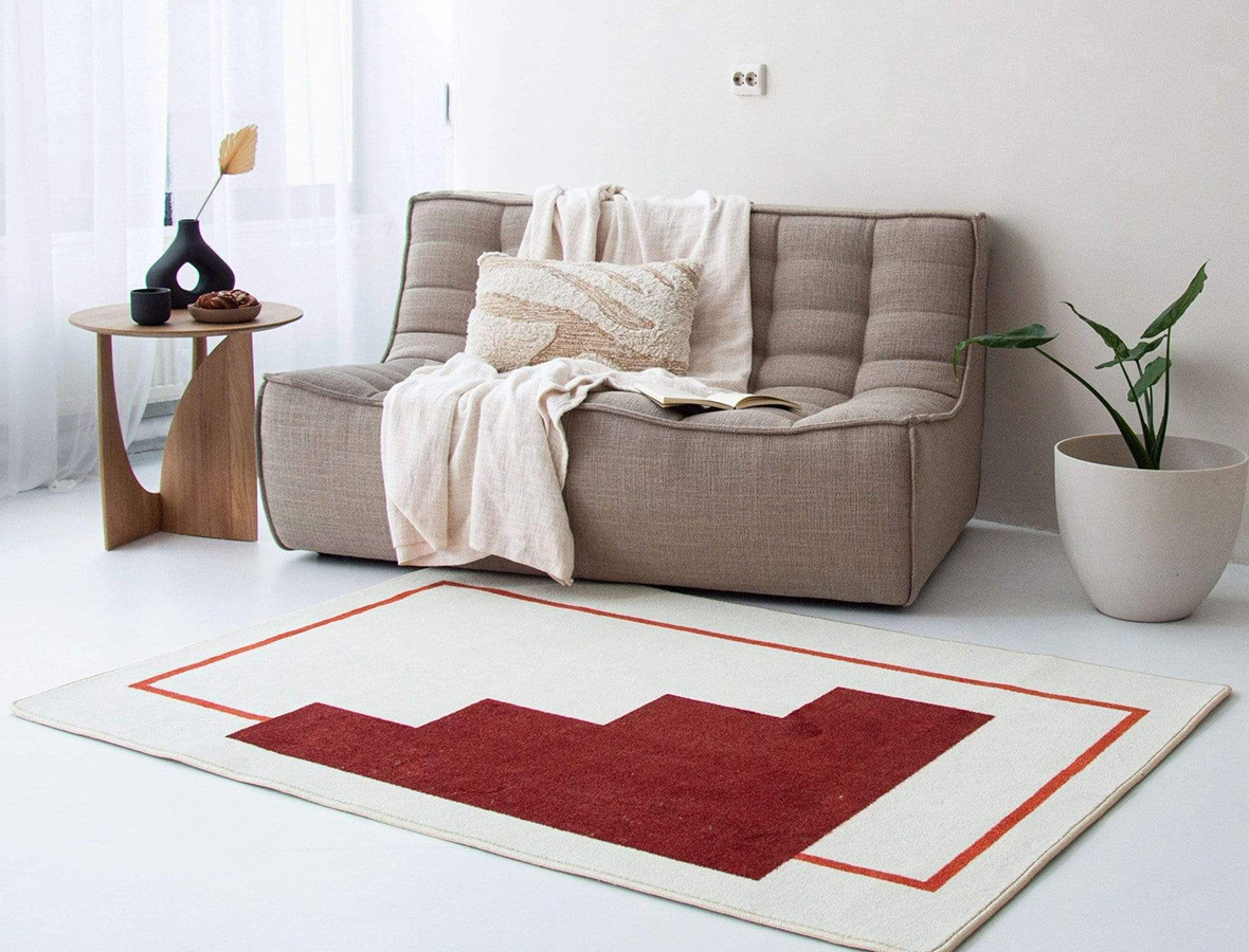 carret design fare rug in living room