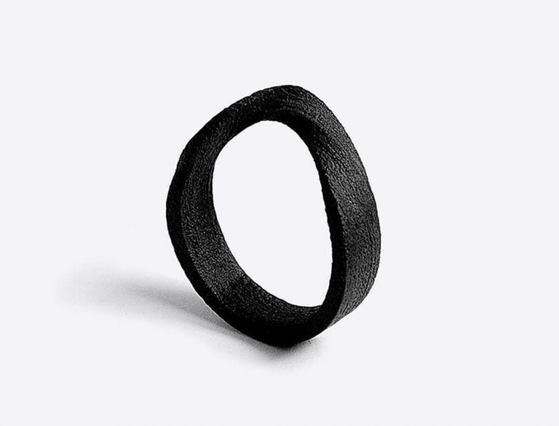 Amos Carbon Ring