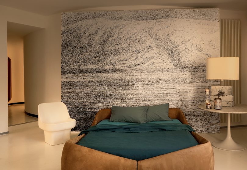 abstract wallpaper in bedroom