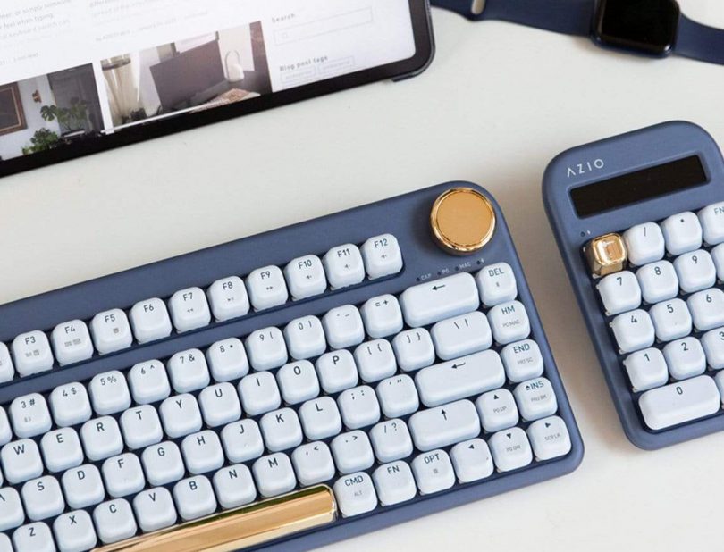 IZO Wireless Keyboard by AZIO 