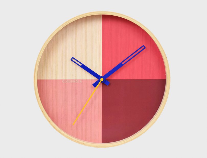 DesignQ Modern Wall Clock 'Gently Down The Stream' Blue Round Wall Clock for Home Decor