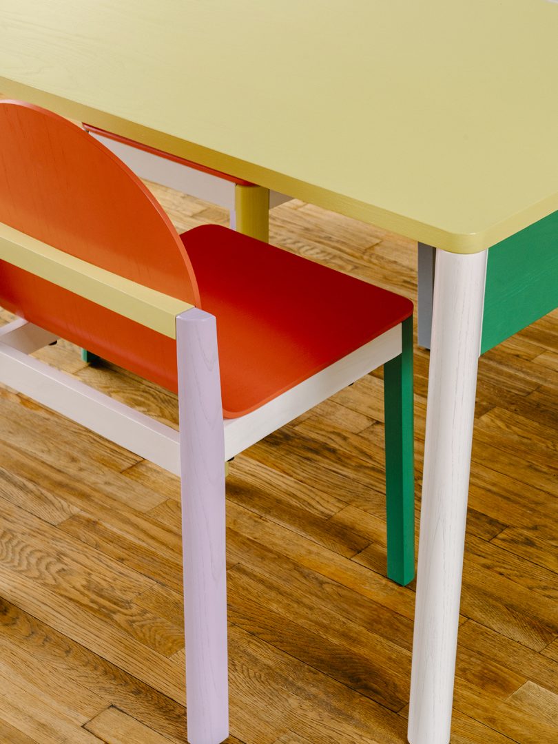 multicolored desk and chair