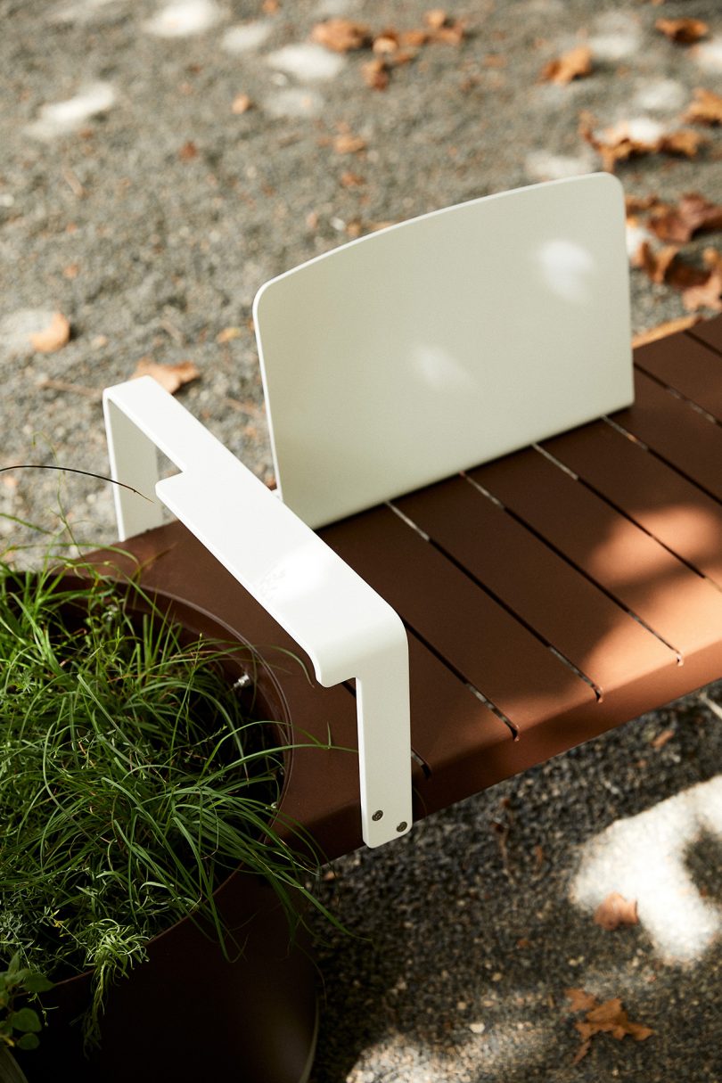 detail of brown and white bench