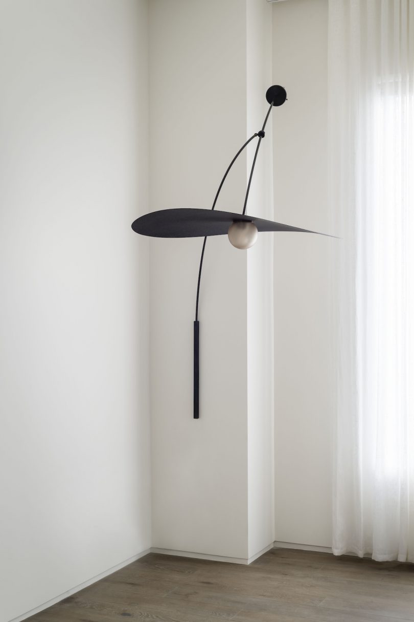 black mobile lamp in living room