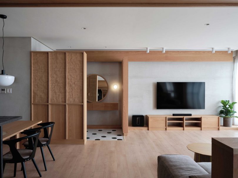 interior shot of modern apartment in natural materials and neutral colors