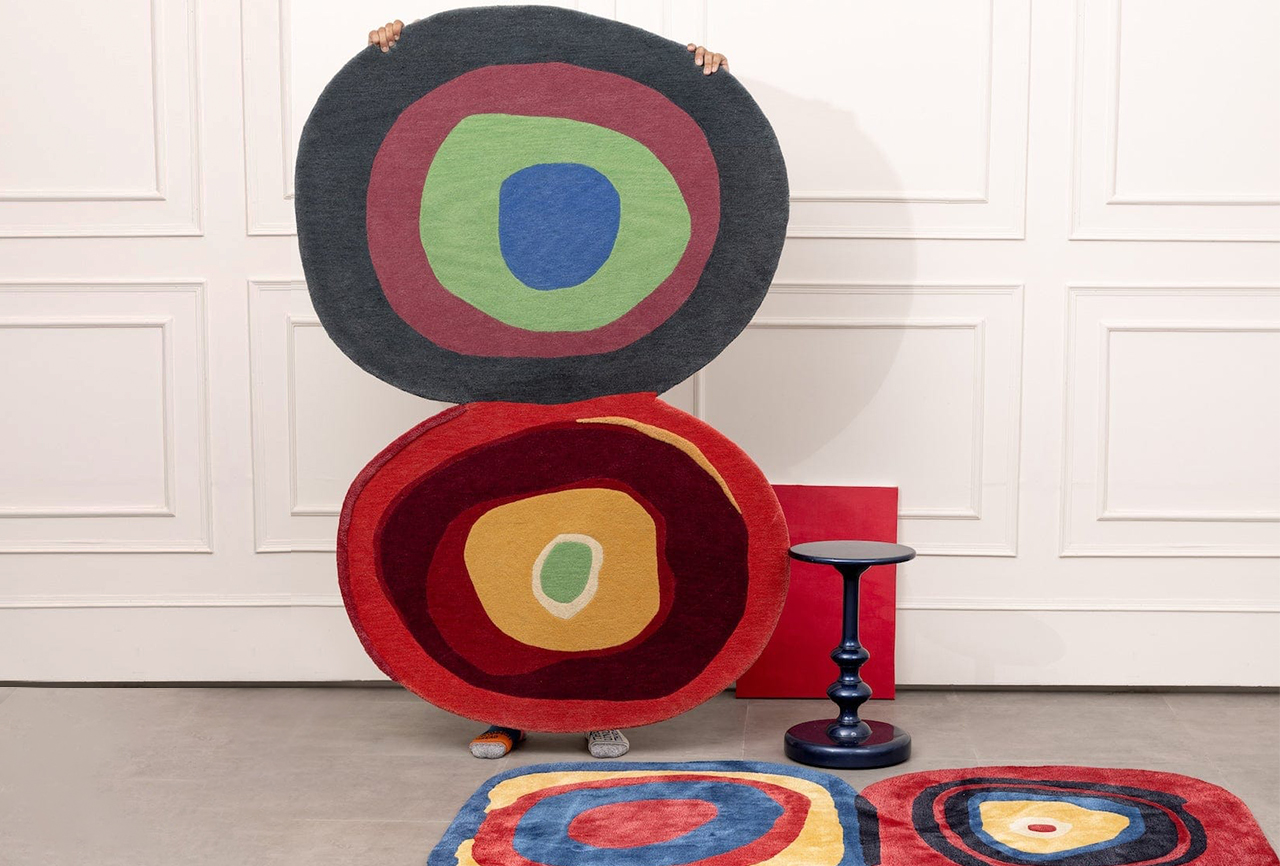 A Modern Rug Inspired by Abstract Art – And What to Style It With