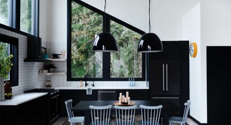 10 Modern Black Kitchens That Will Tempt You to the Dark Side