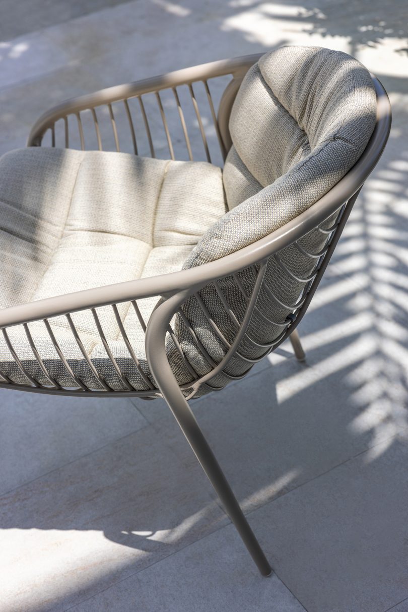 detail of wireframe outdoor armchair
