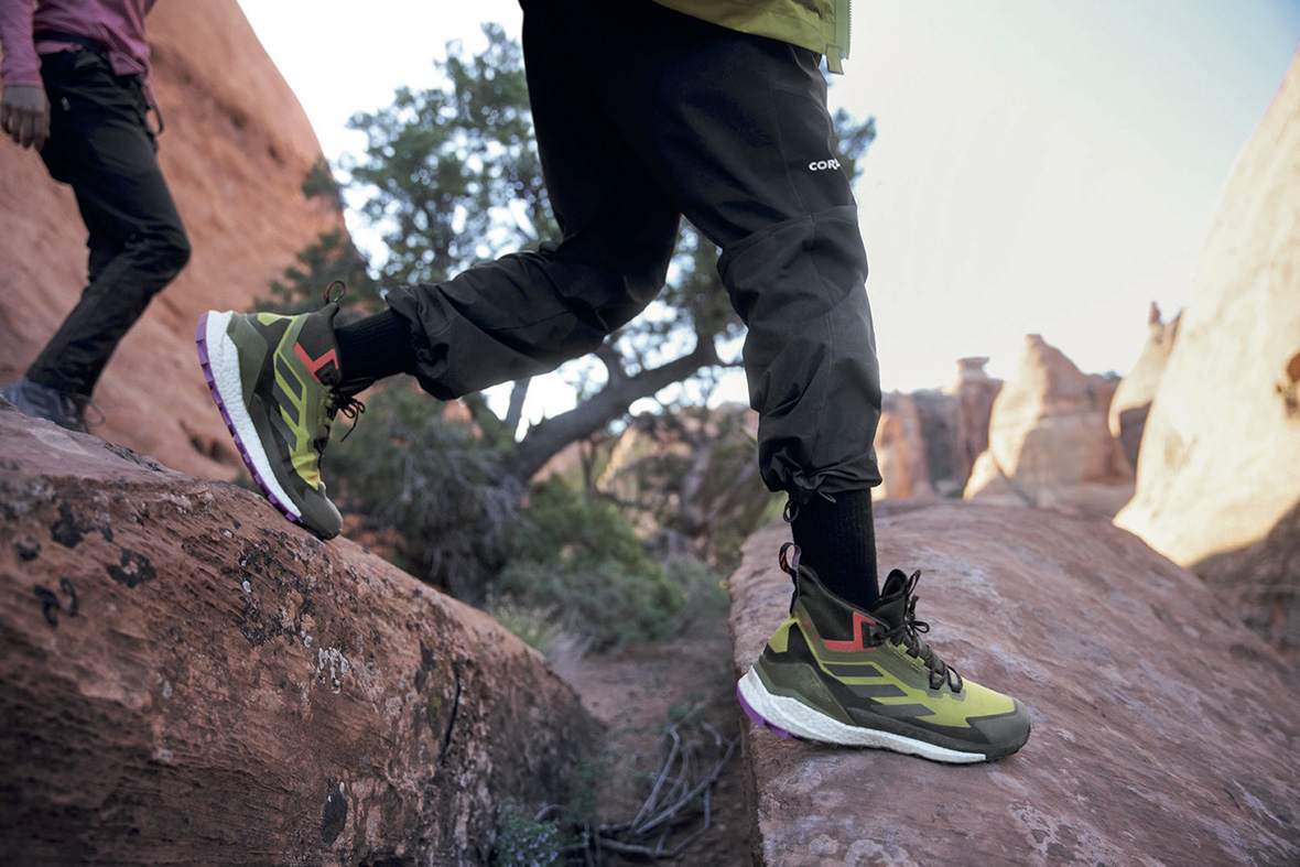 Adidas terrex free store hiker on feet