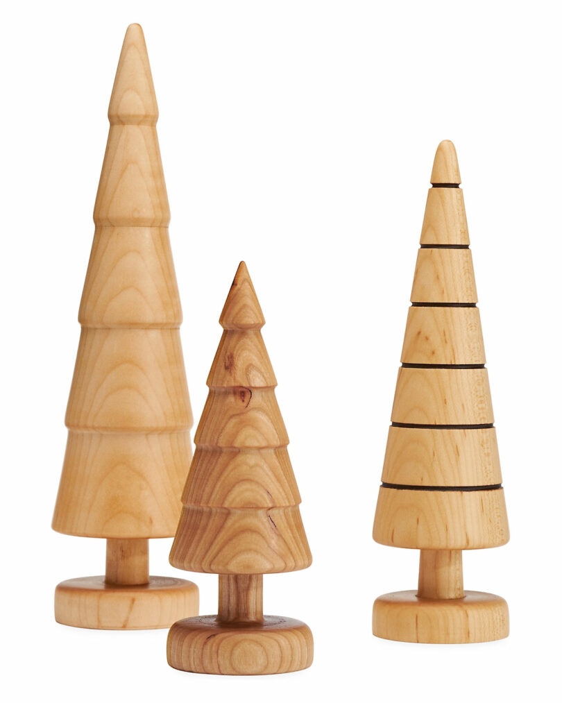 trio de decorações modernas para árvores de madeira