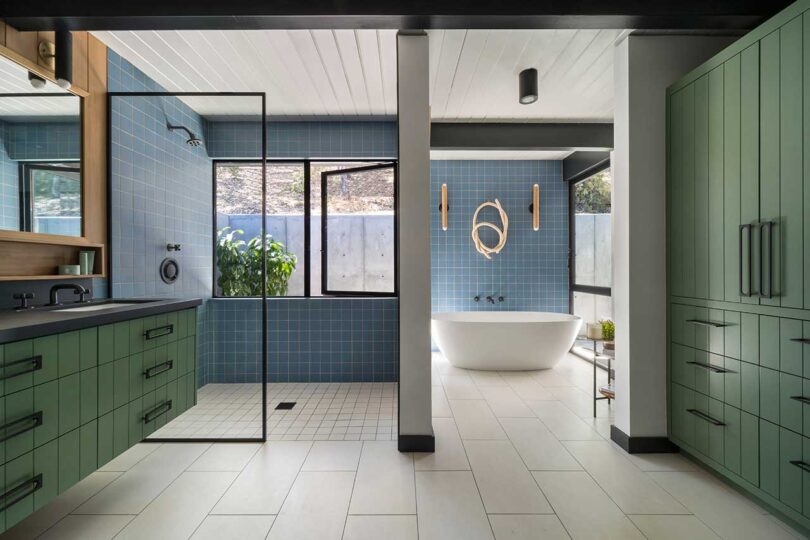 interior view of mid-century modern bathroom
