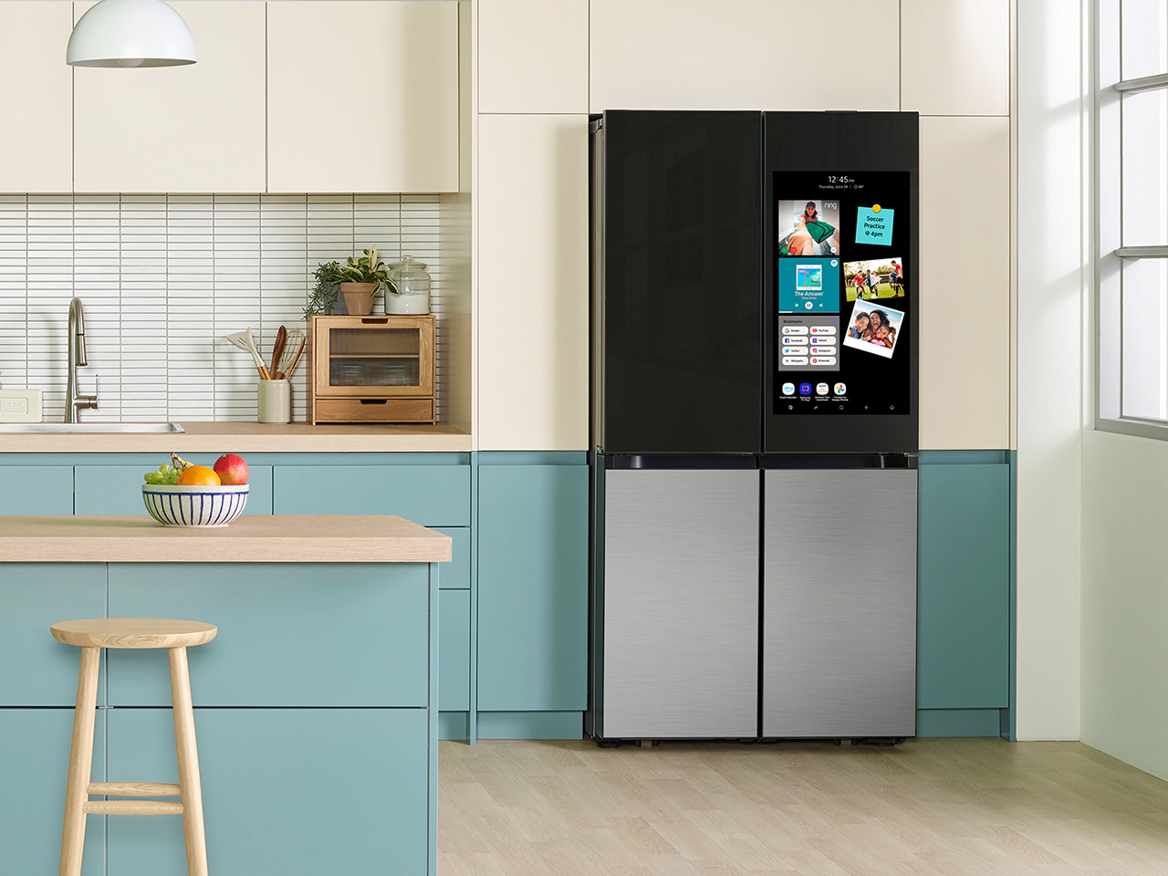 Samsung New Bespoke Family Hub Refrigerator Doubles Down on Screen Size