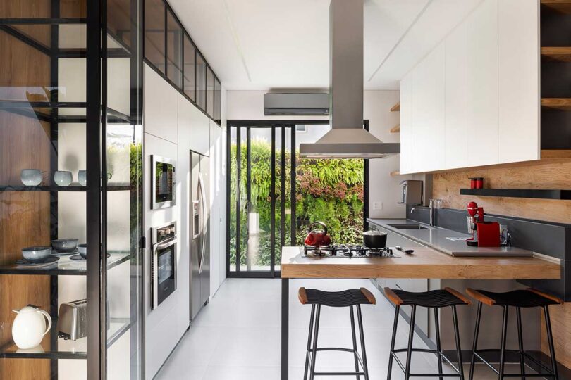 view of minimalist modern kitchen