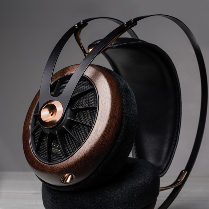 headphone with wood detailing