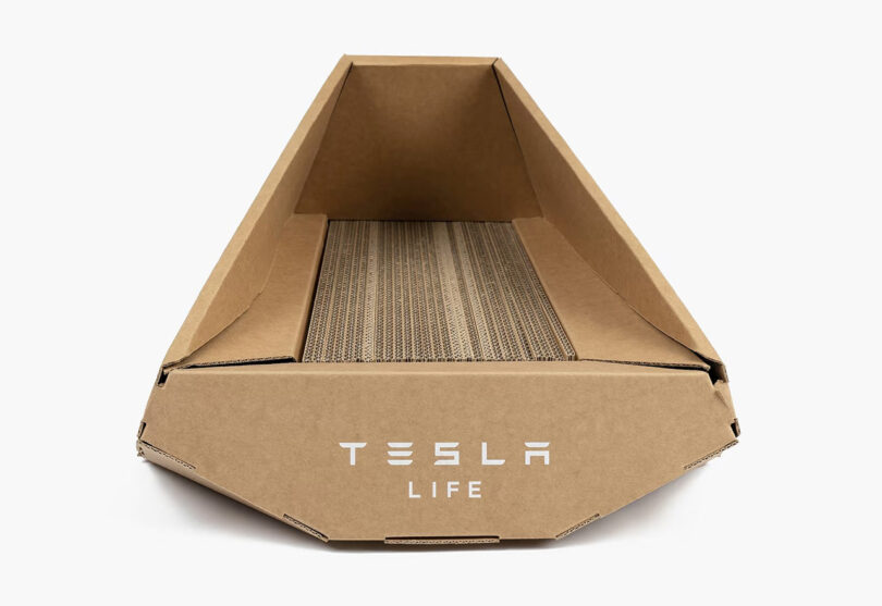 Front entrance view of the Tesla Life Cybertruck Cybertruck multifunctional corrugated cat litter box.