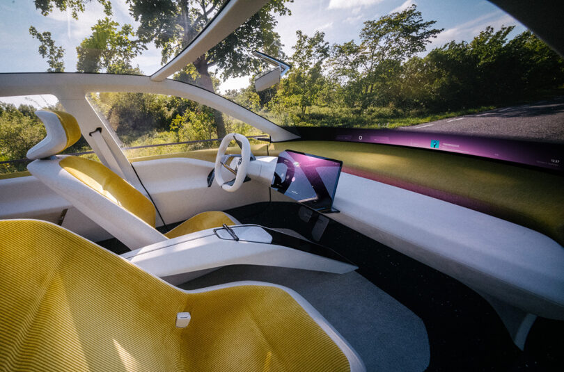 BMW 2000 Reimagined - A Retro-futuristic masterpiece