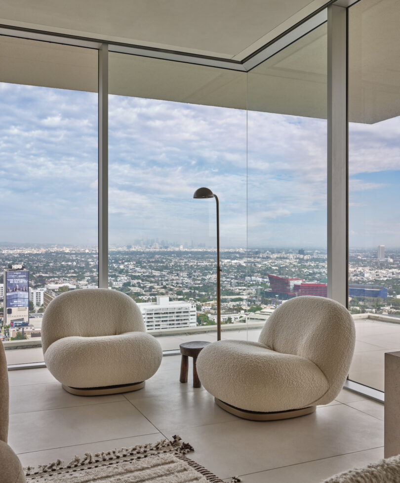 Lounge chairs overlooking the Los Angeles cityscape