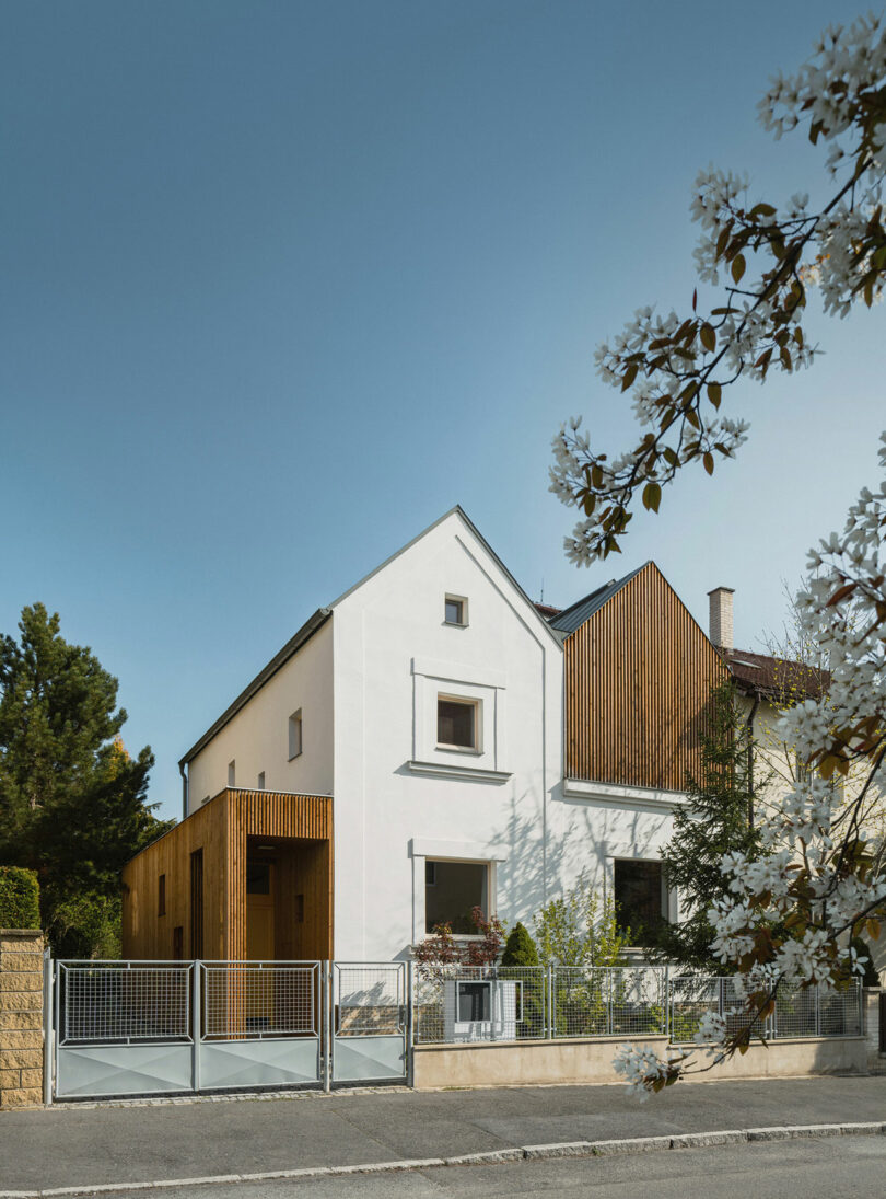 The Double Gable House Merges Old and New in Pilsen