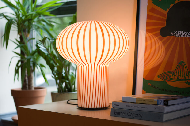 The Filigrana 6 Table Lamp + Mark Light Highlight the Beauty of Murano Glass