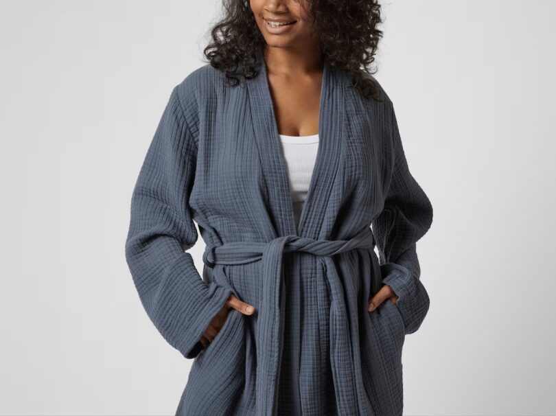 Parachute Cloud Cotton Robe in Dusk modeled by a woman