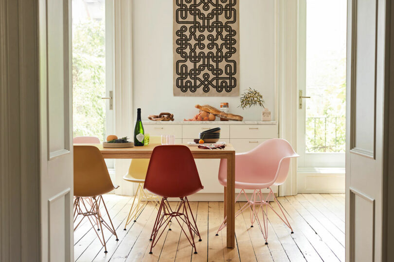 Table with plastic chairs.