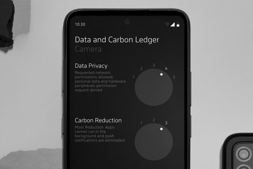 Data and Carbon Ledger option screen on the PUNKT MC02 smartphone.