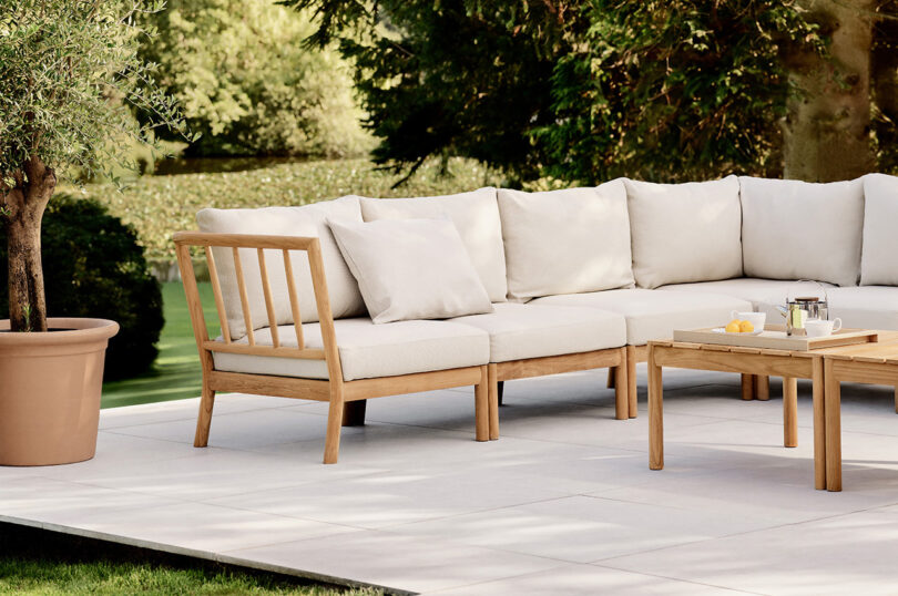 The Tradition Modular Lounge Series Takes the Nordic Vibe Outdoors