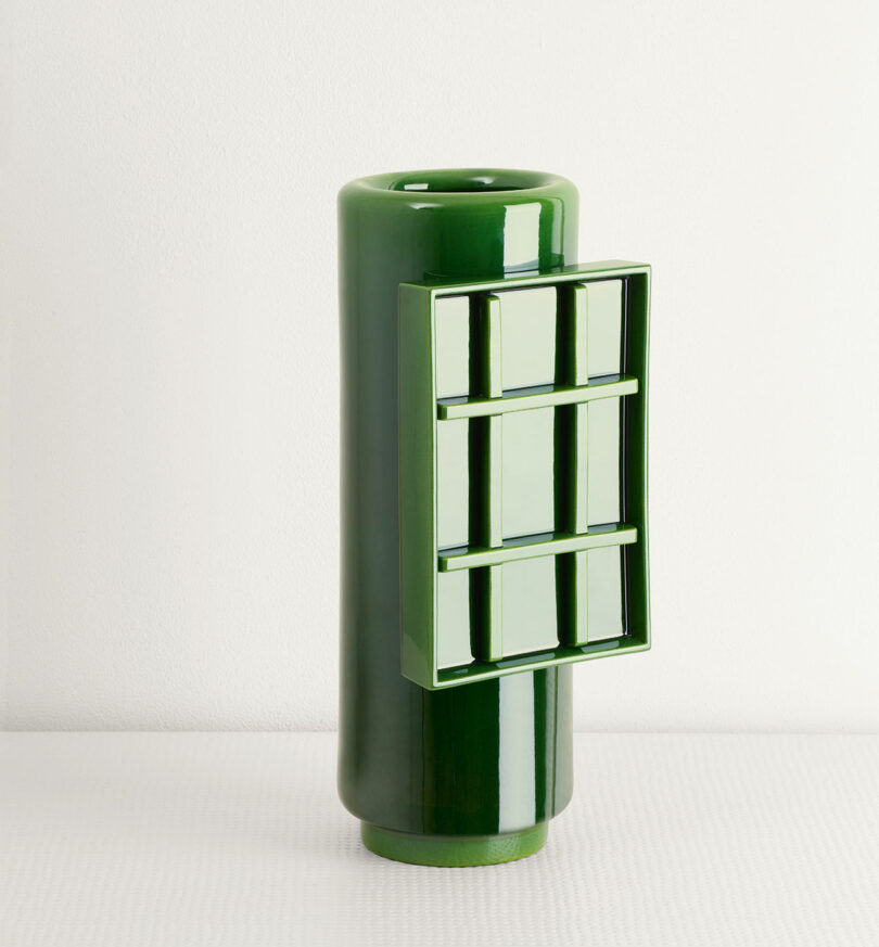 green vase with grid box attached